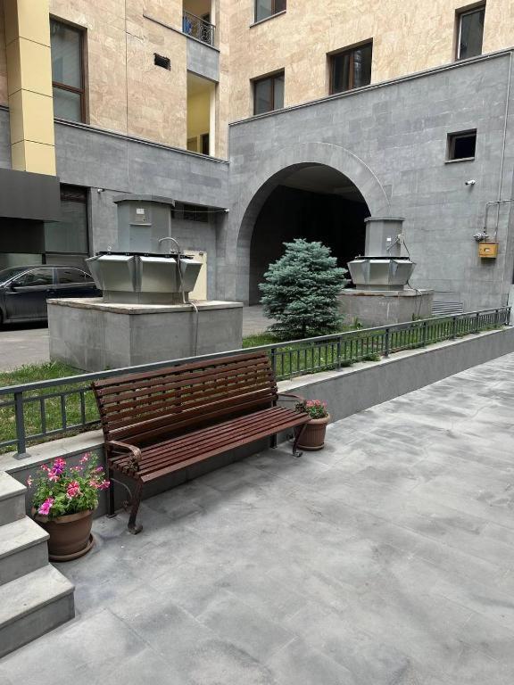 California Boutique Hotel Erivan Exterior foto